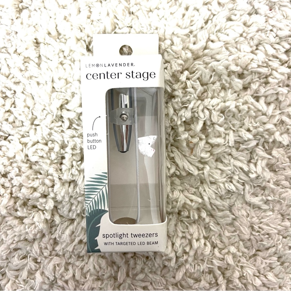 Lemon Lavender Spotlight Tweezers with LED